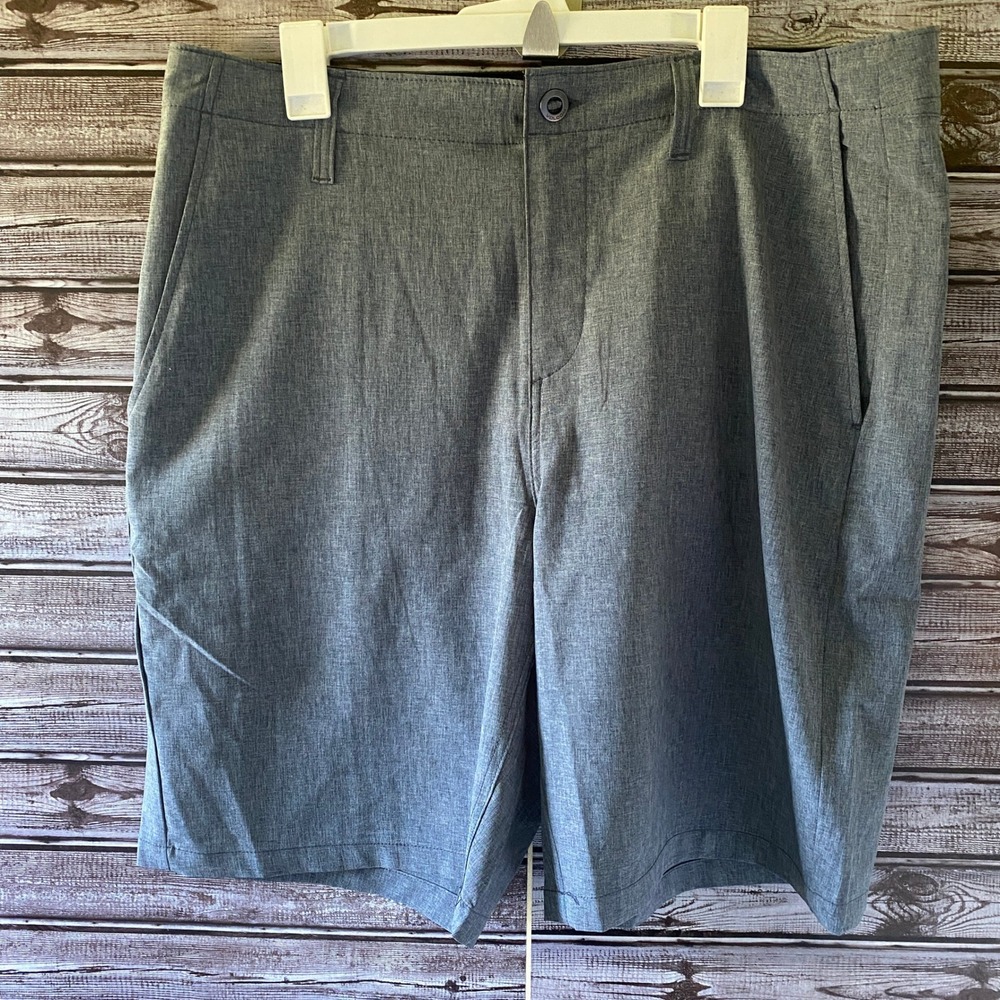 Volcom Men's Surf & Turf Shorts Size 38 Blue Logo Pockets 4-Way Stretch